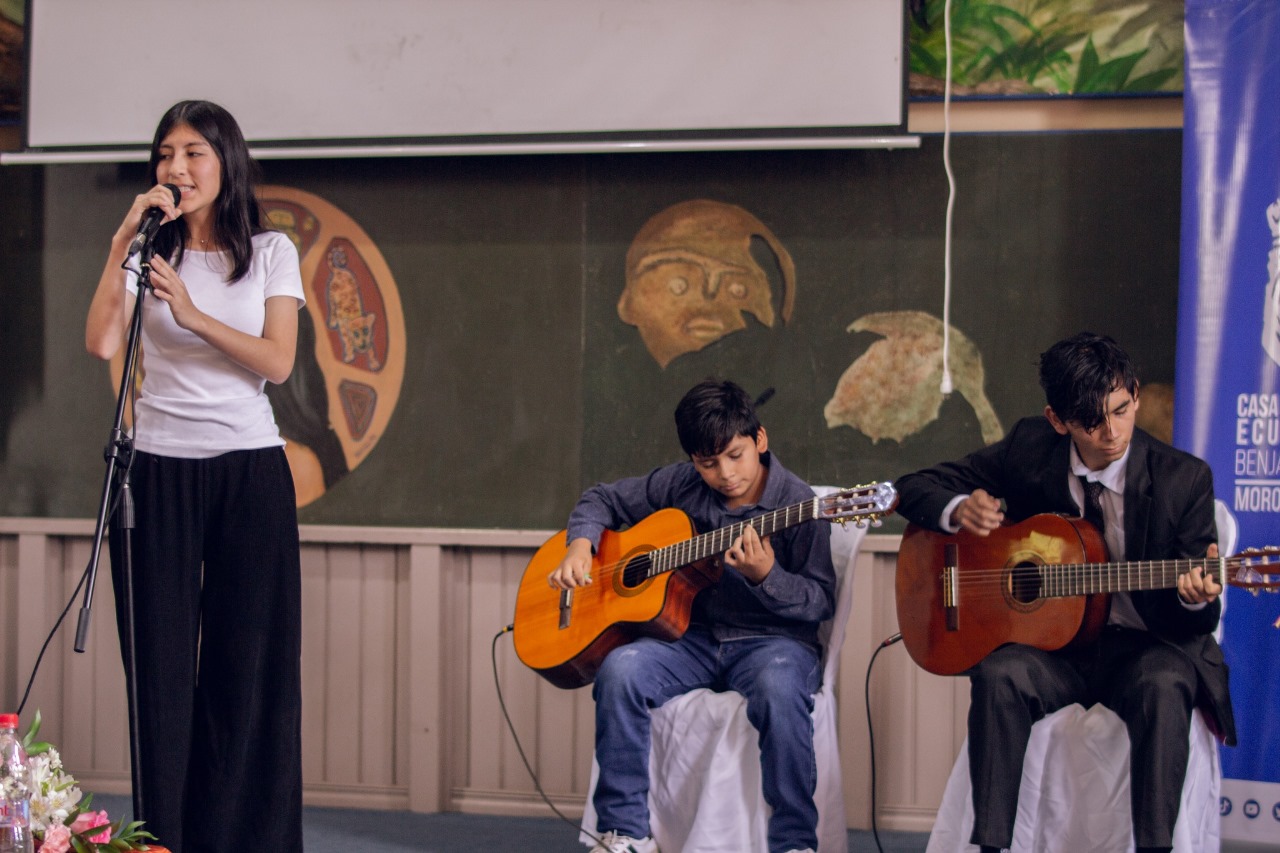 La Rondalla en concierto